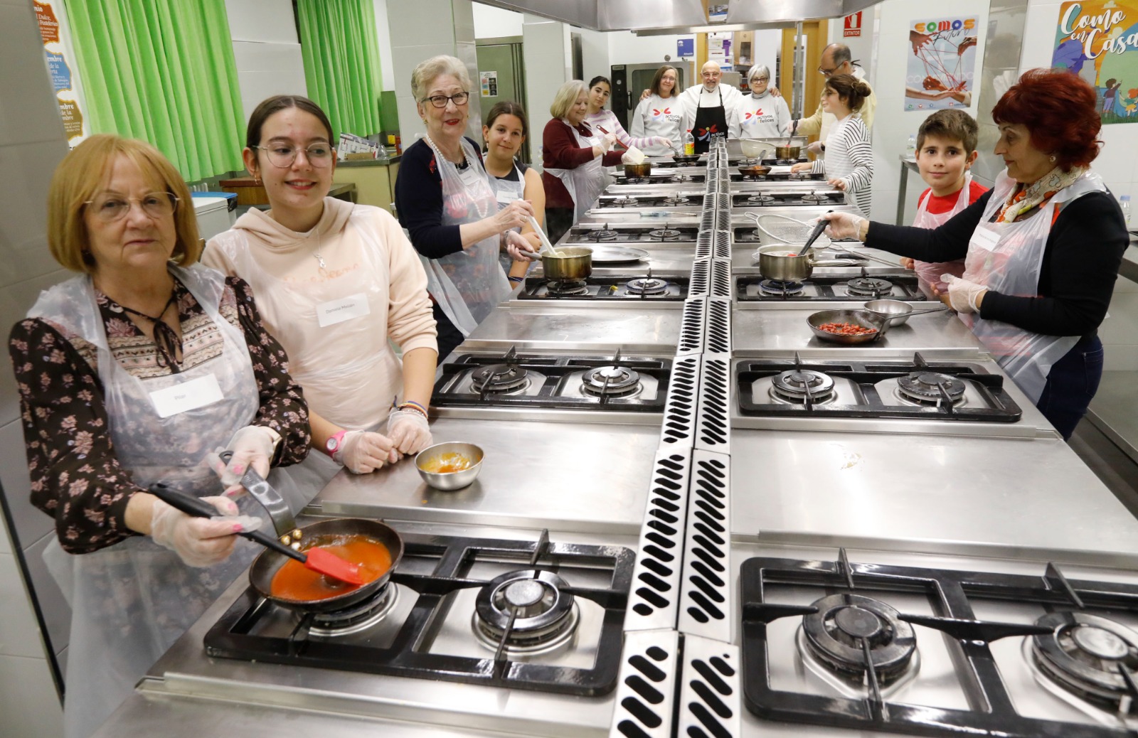 «Gracias a Activos y Felices  por unir abuelos y nietos en torno a la cocina»